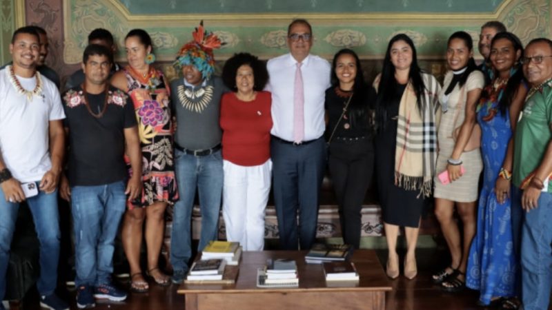 Carlos Muniz e Marta Rodrigues têm reunião com líderes indígenas                                GeralCarlos Muniz e Marta Rodrigues têm reunião com líderes indígenas                                                                        21 de fevereiro de 2024